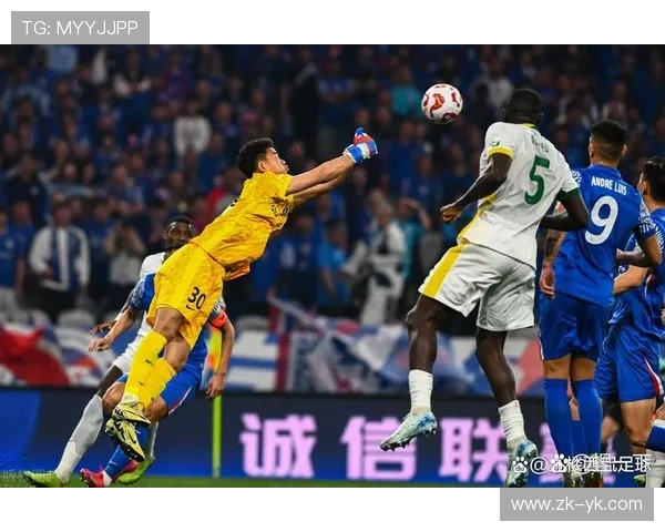 足球明星传球失误集锦视频回顾精彩瞬间与球迷的心碎时刻