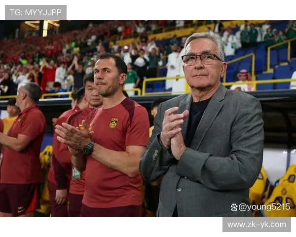 足球明星卷入诈骗事件视频曝光引发舆论热议与社会关注